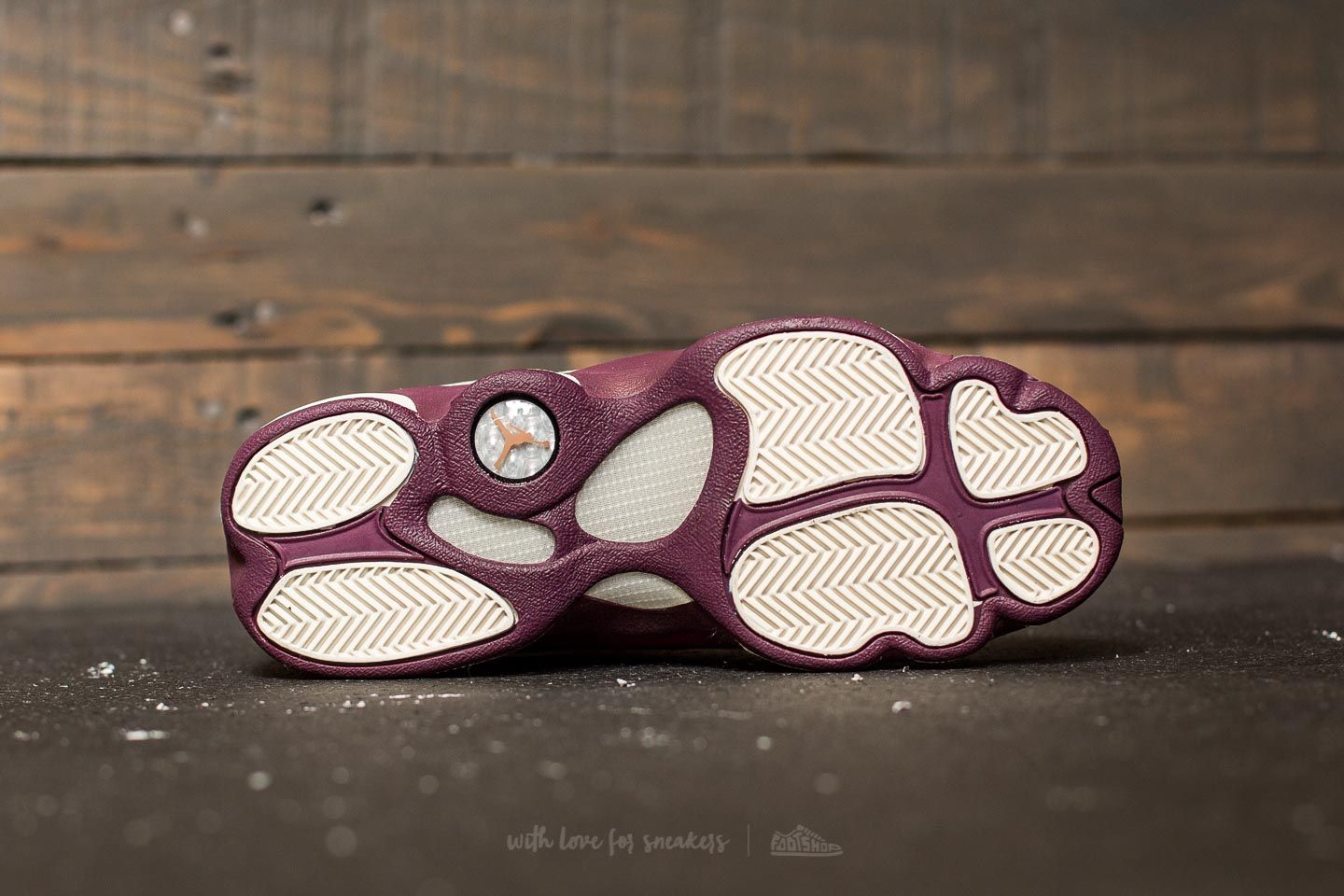 Women's shoes Air Jordan Retro 13 GG Sail/ Metallic Red Bronze-Bordeaux