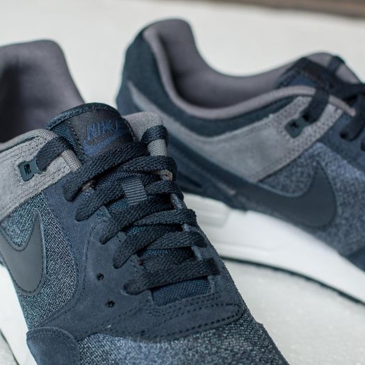 Nike Air Pegasus 89