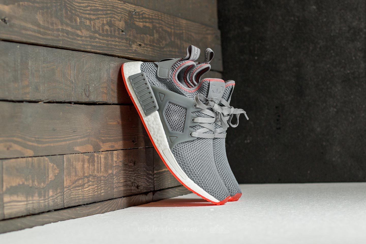 Nmd grey solar red online