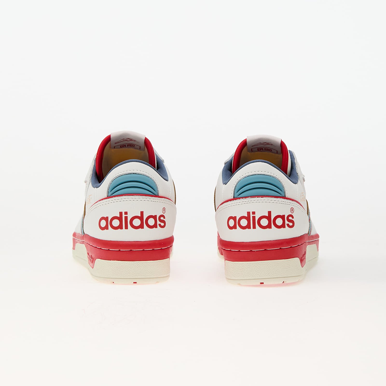 Zapatillas Hombre adidas Epi Pro Low Core White/ Preloved Blue/ Team Collegiate Red