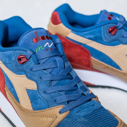 Diadora V7000 Premium