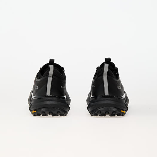 Men's shoes Oakley Light Shield Triple Black | Footshop
