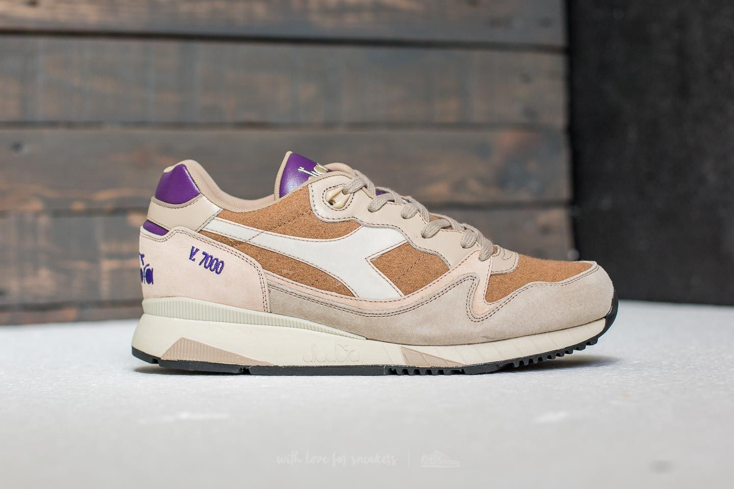 Diadora v7000 alpini on sale