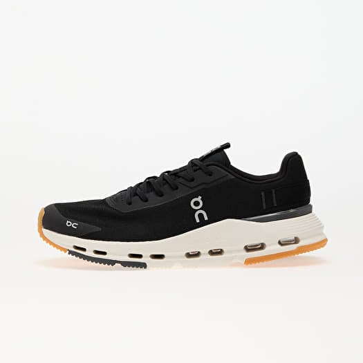 On M Cloudnova Form 2 Black/ Ivory