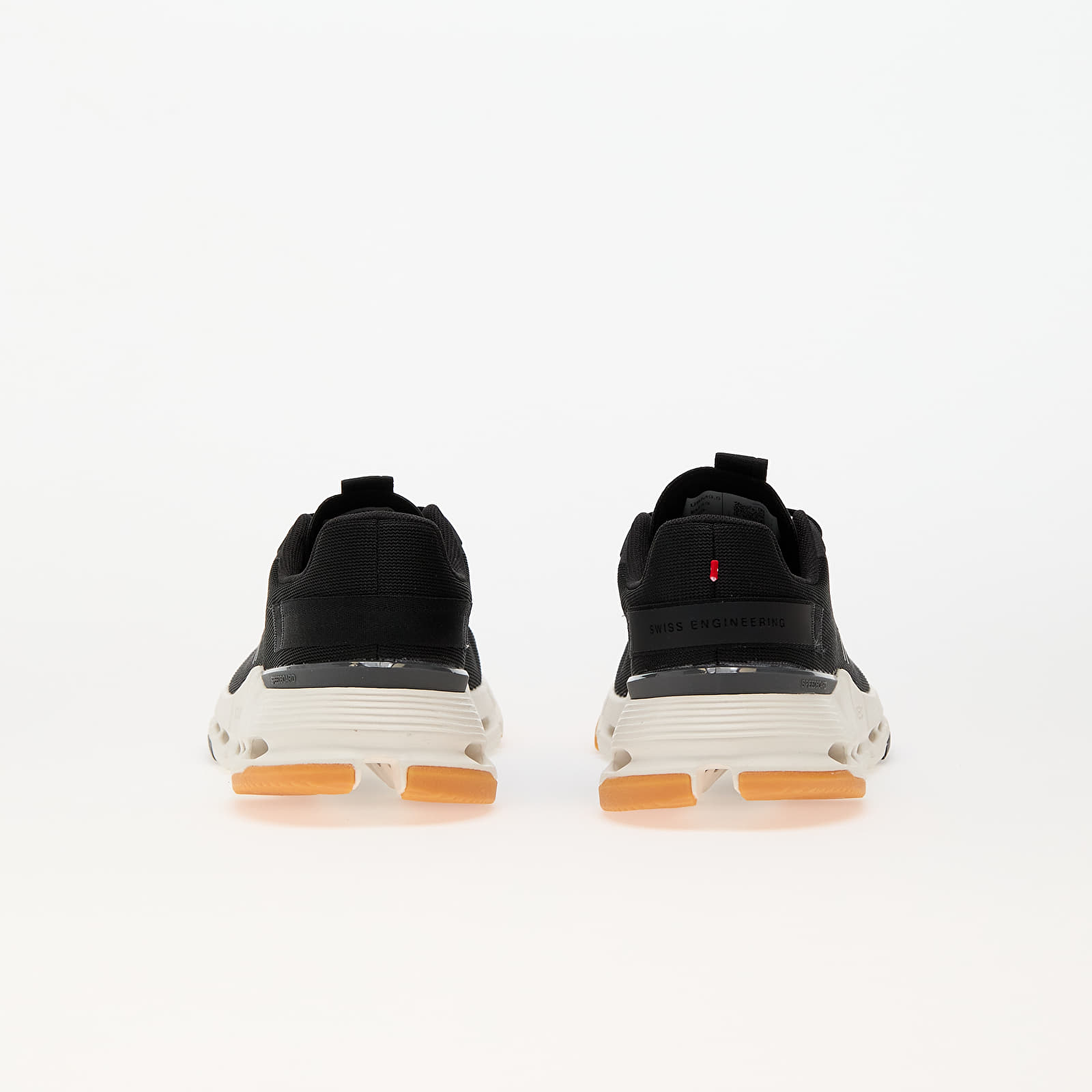 Încălțăminte și sneakerși pentru bărbați On M Cloudnova Form 2 Black/ Ivory