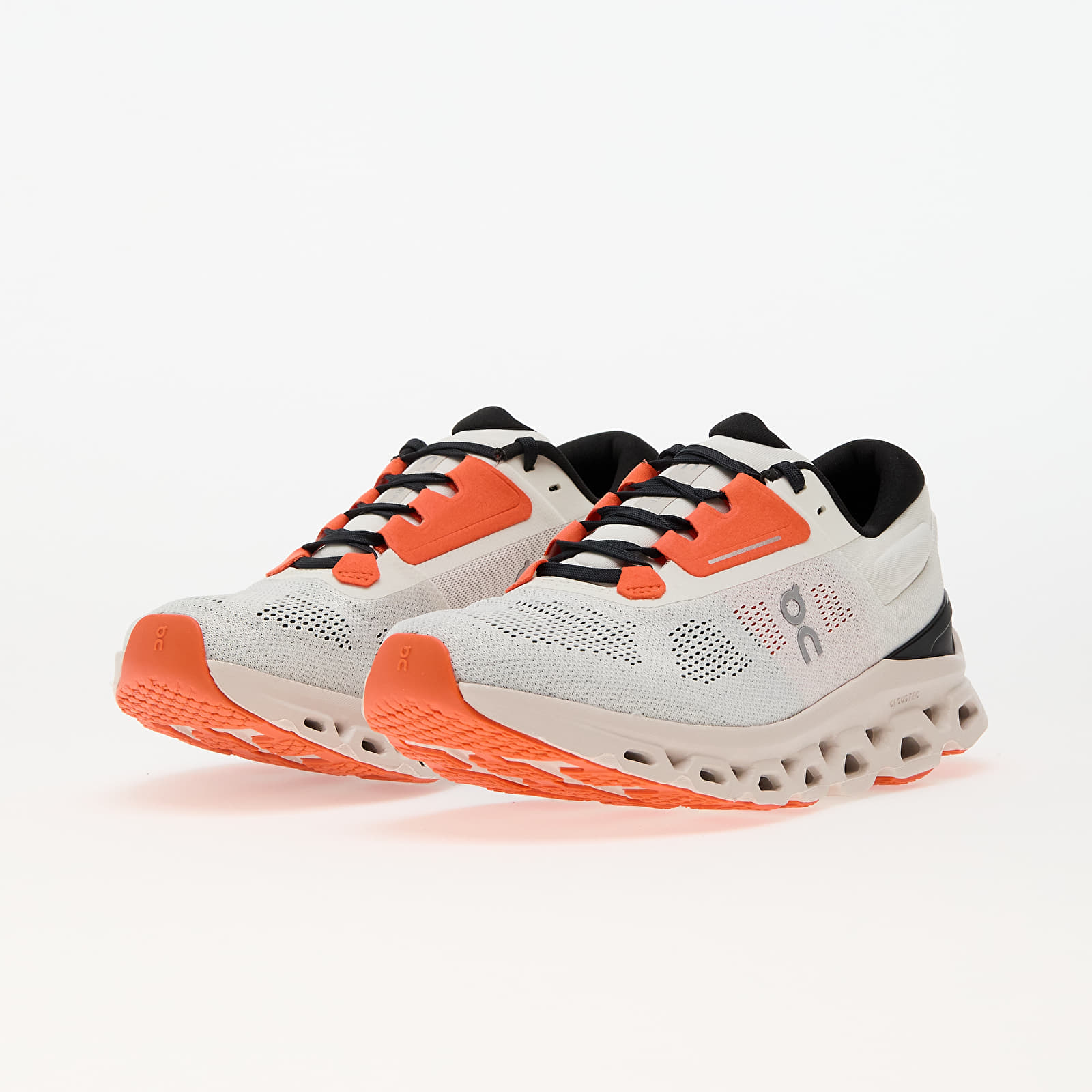 Damen Sneaker und Schuhe On W Cloudstratus 3 White/ Sand