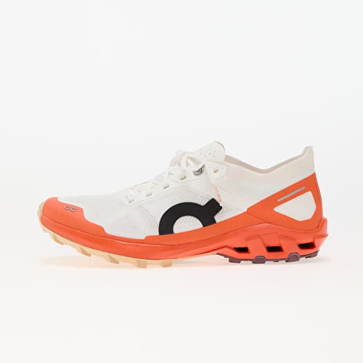 On W Cloudventure Peak 3 Undyed/ Flame