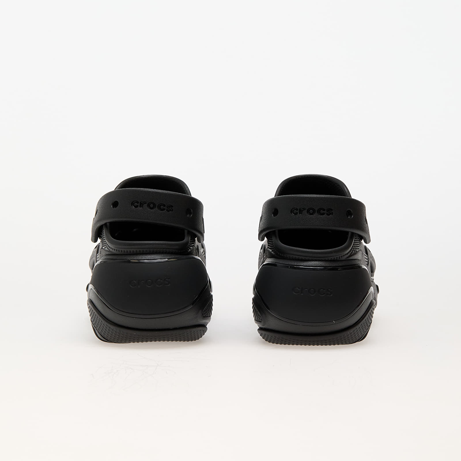 Crocs for men under 1 sale