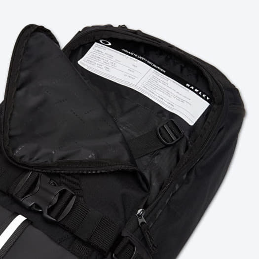 Oakley 25l backpack top