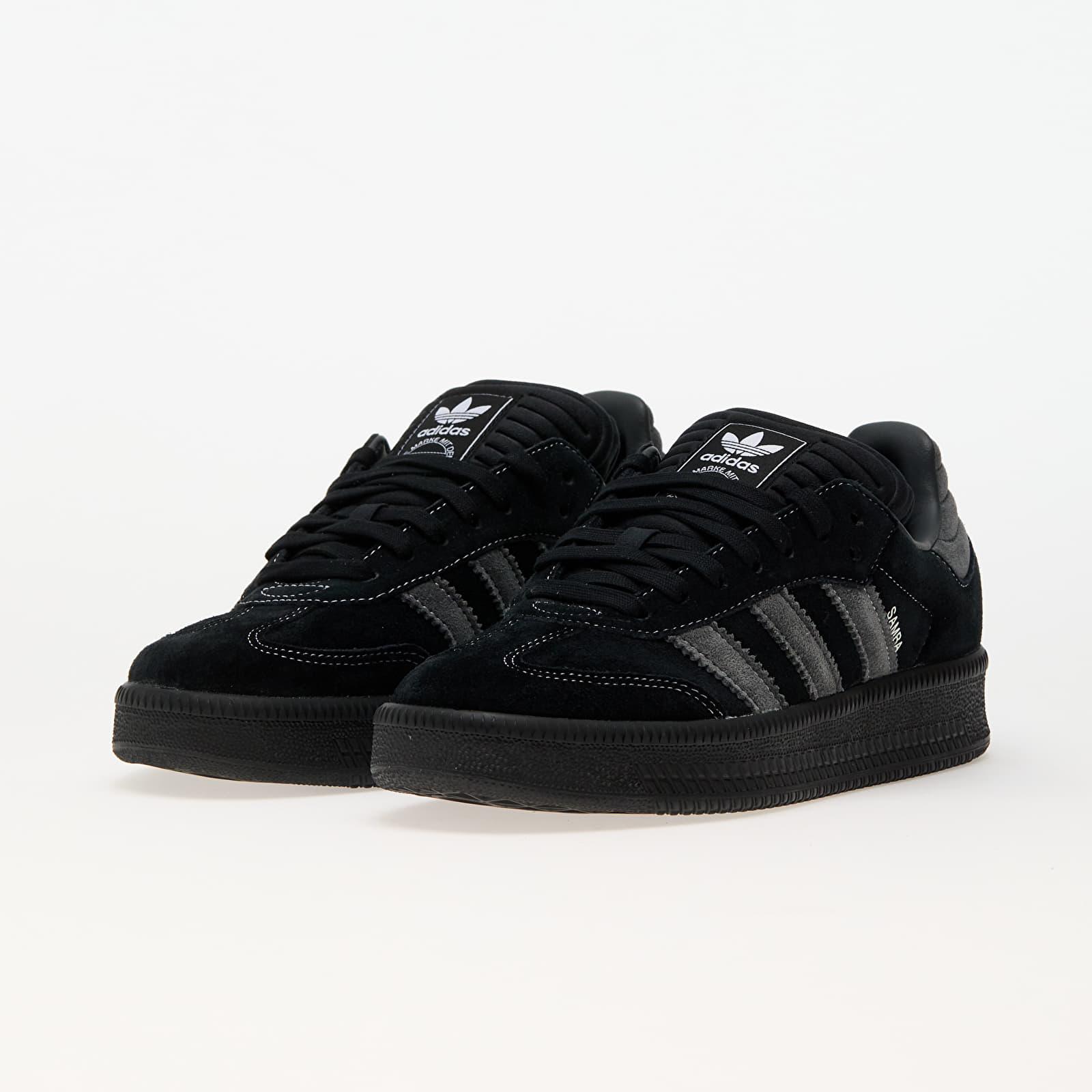 Adidas samba og core black carbon top