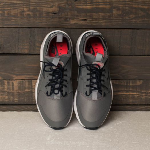Nike men's air huarache run ultra shoes discount wolf grey