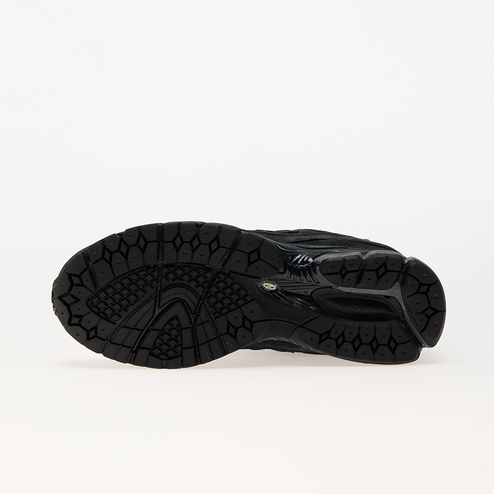 Scarpe uomo New Balance 2002R Black