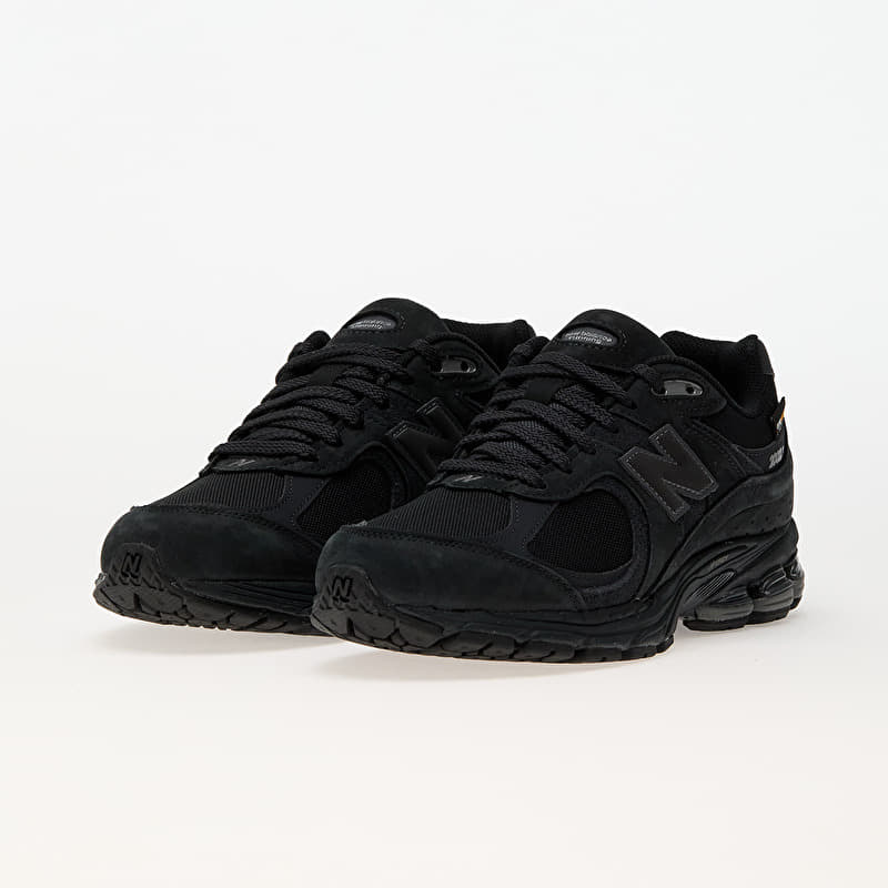 New Balance 2002R Black | Footshop