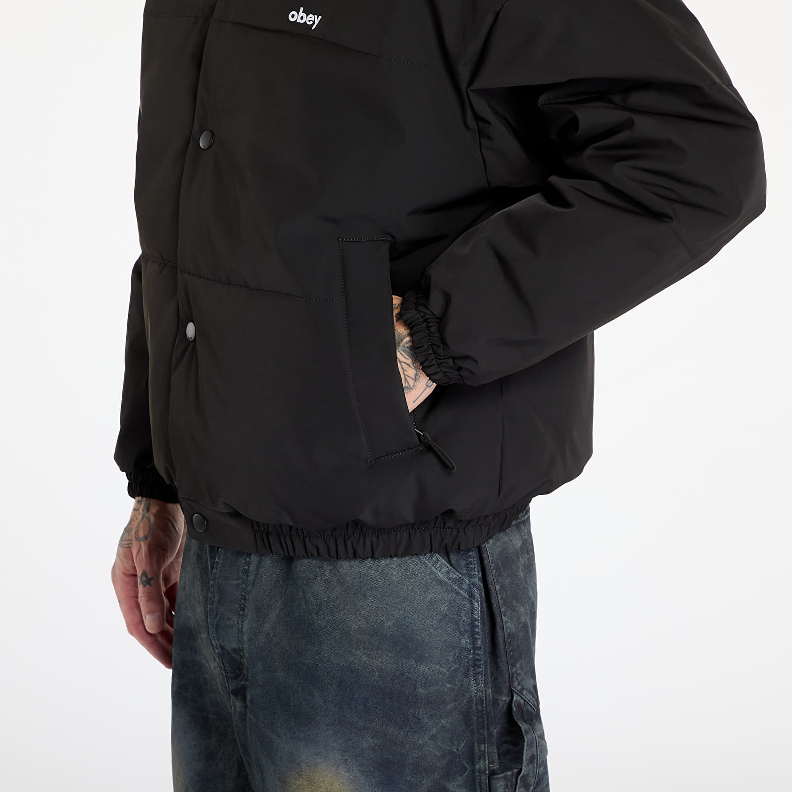 Kurtki męskie OBEY Whispers Jacket Black