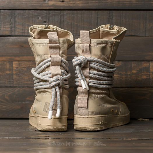 Chaussures et baskets femme Nike W SF Air Force 1 Hi Rattan/ Rattan-White |  Footshop