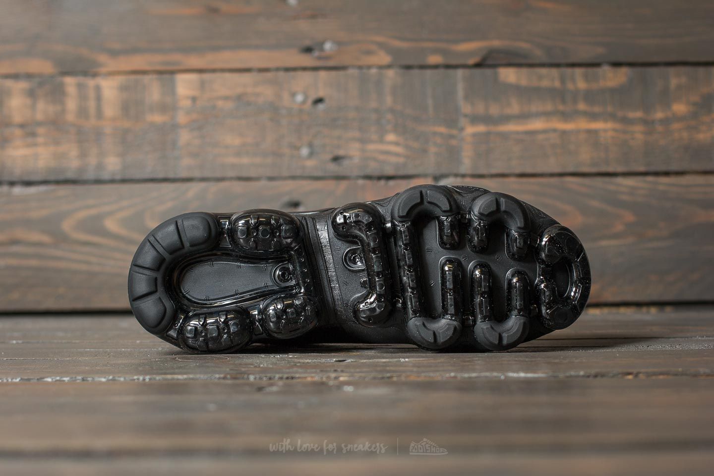Dámske topánky a tenisky Nike Air Vapormax (GS) Black/ Black-Dark Grey