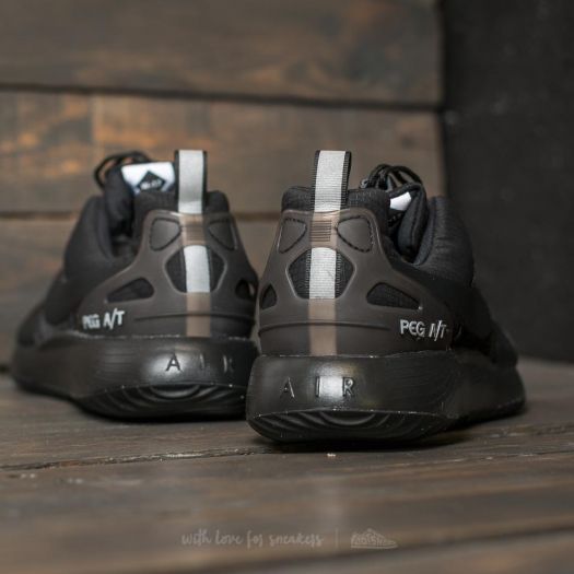 Nike air pegasus a/t black top