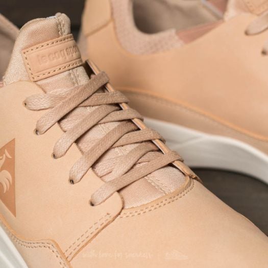 Le coq sportif trainers tan best sale