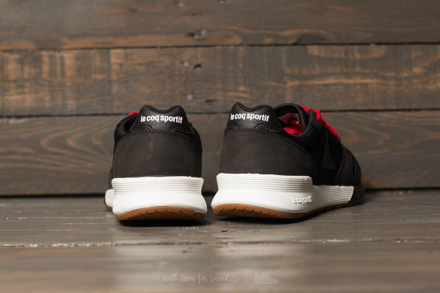 Le coq sportif omega on sale nubuck