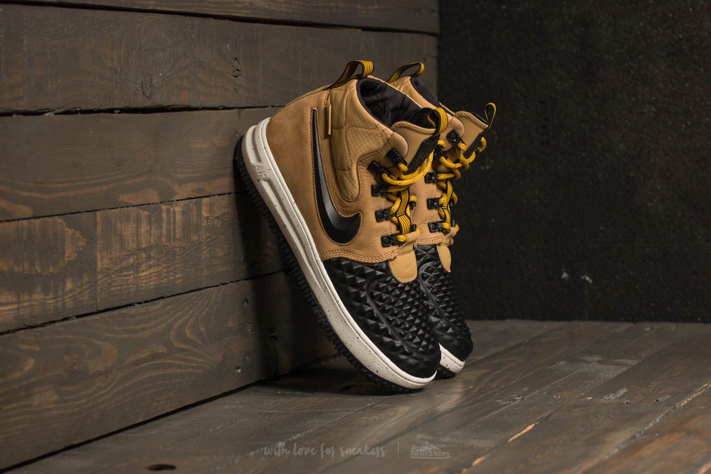 Nike lunar force 1 duckboot metallic gold new arrivals