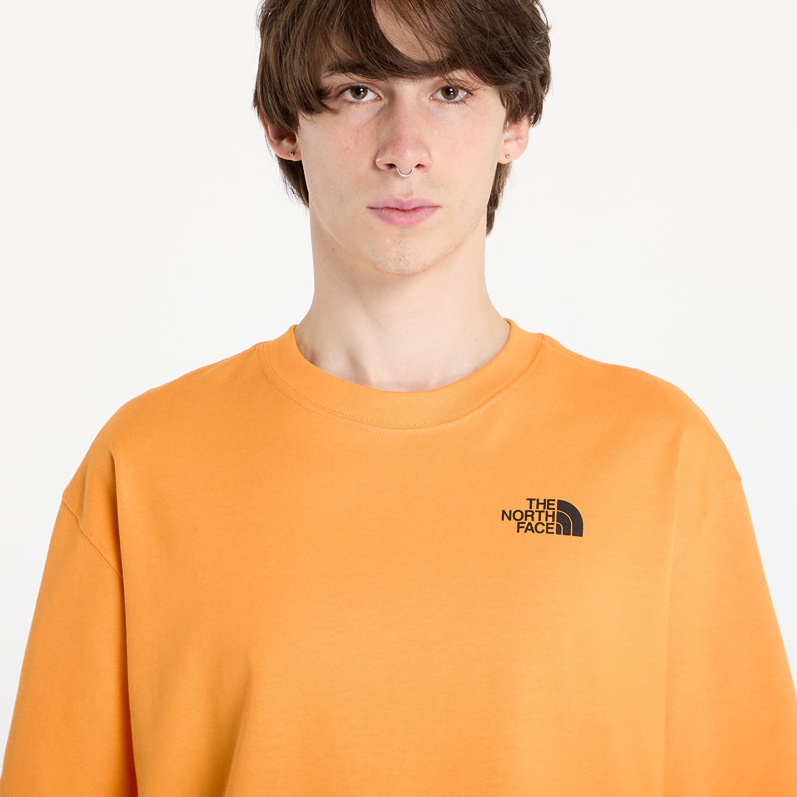 T-shirts The North Face x Yinka Ilori Box Graphic Tee UNISEX Apricot Glaze