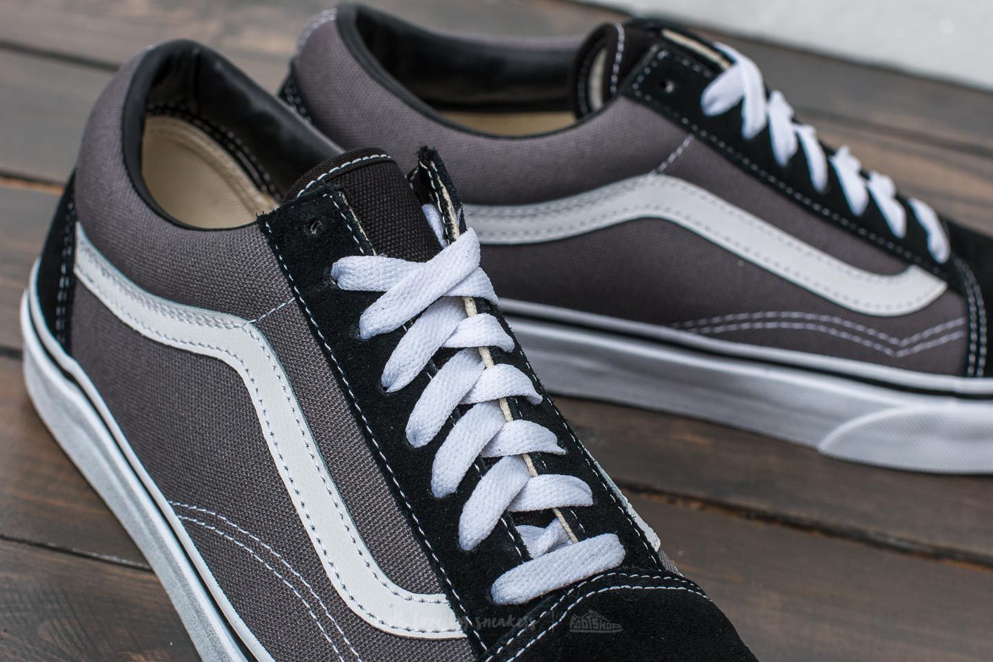 Vans old outlet skool black pewter