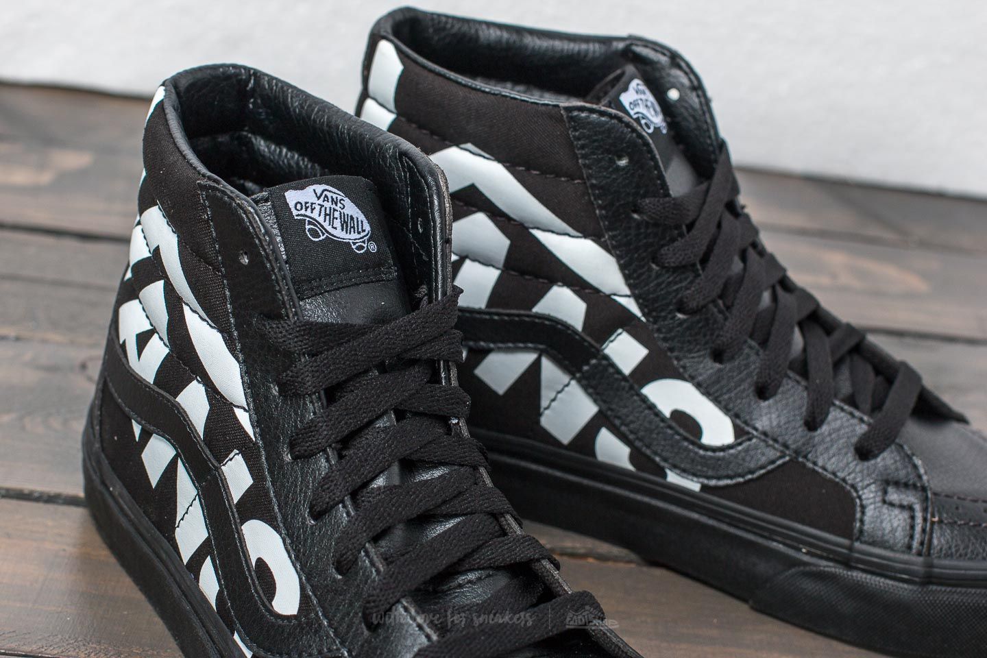 Vans sk8 hi reissue logo sale