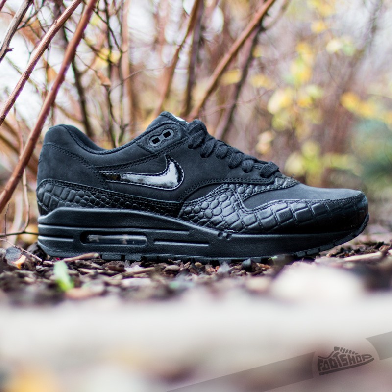 Nike air max 1 premium metallic silver clearance