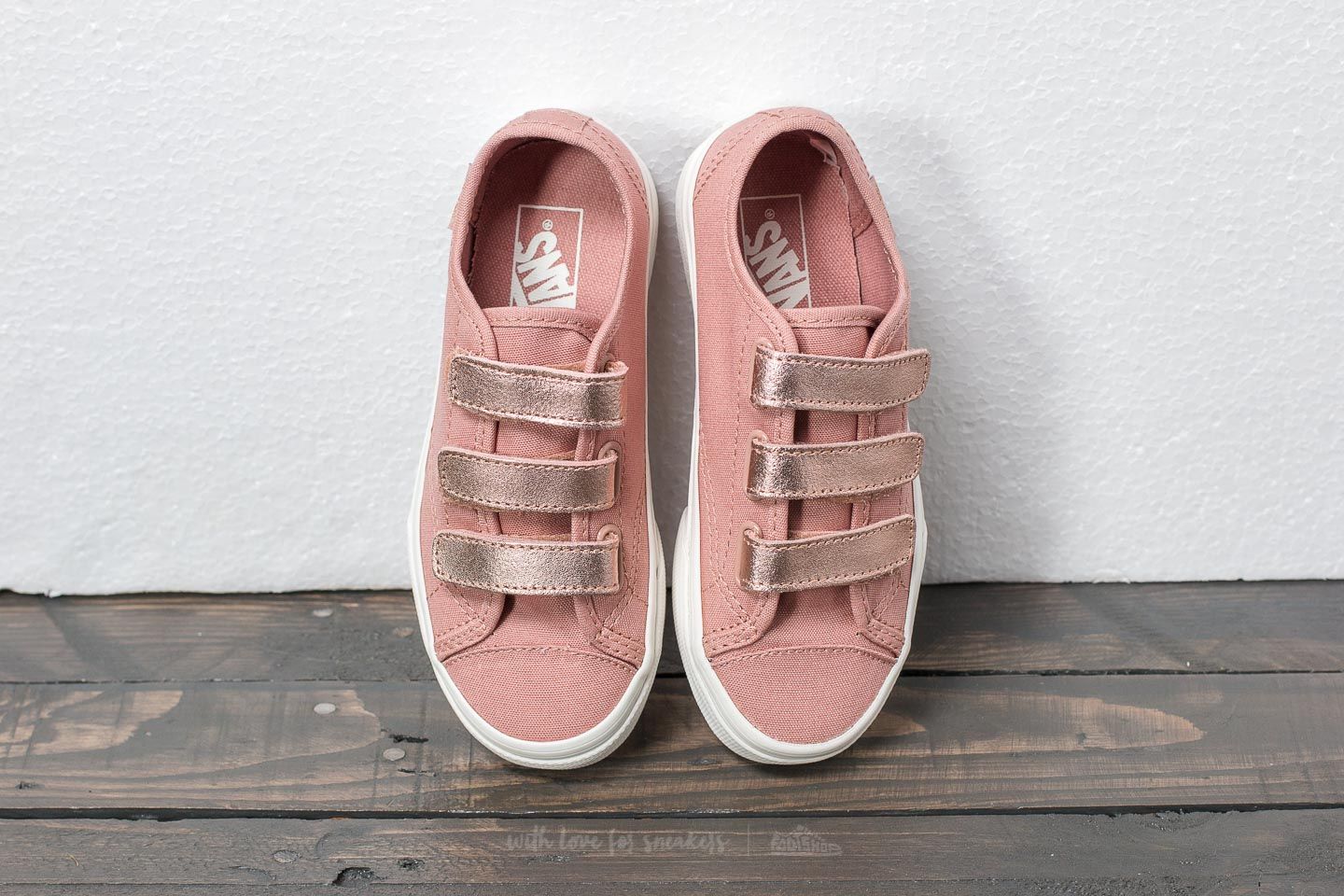 Kids sneakers and shoes Vans Style 23 V 2 Tone Metallic