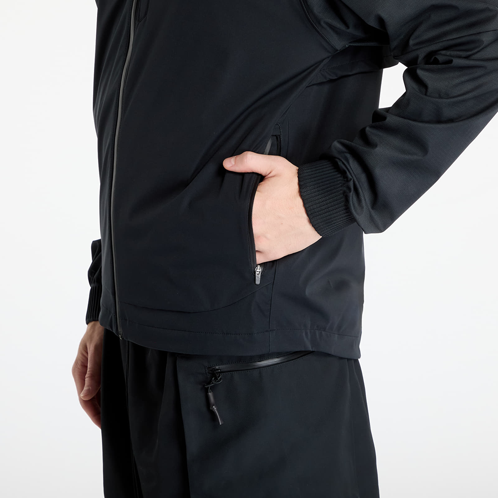 Pánské bundy New Balance Seasonal Premium Jacket Print Black