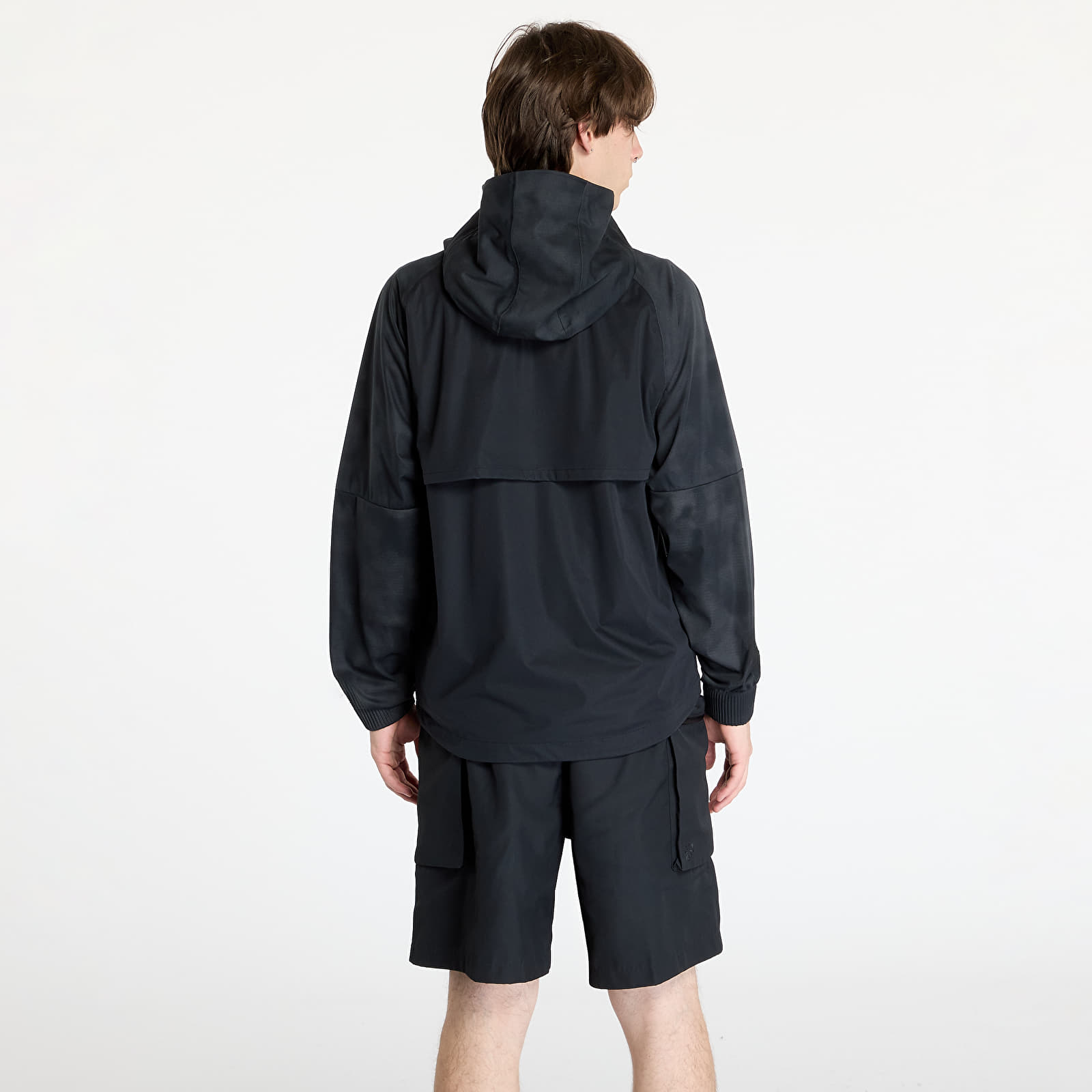 Pánské bundy New Balance Seasonal Premium Jacket Print Black