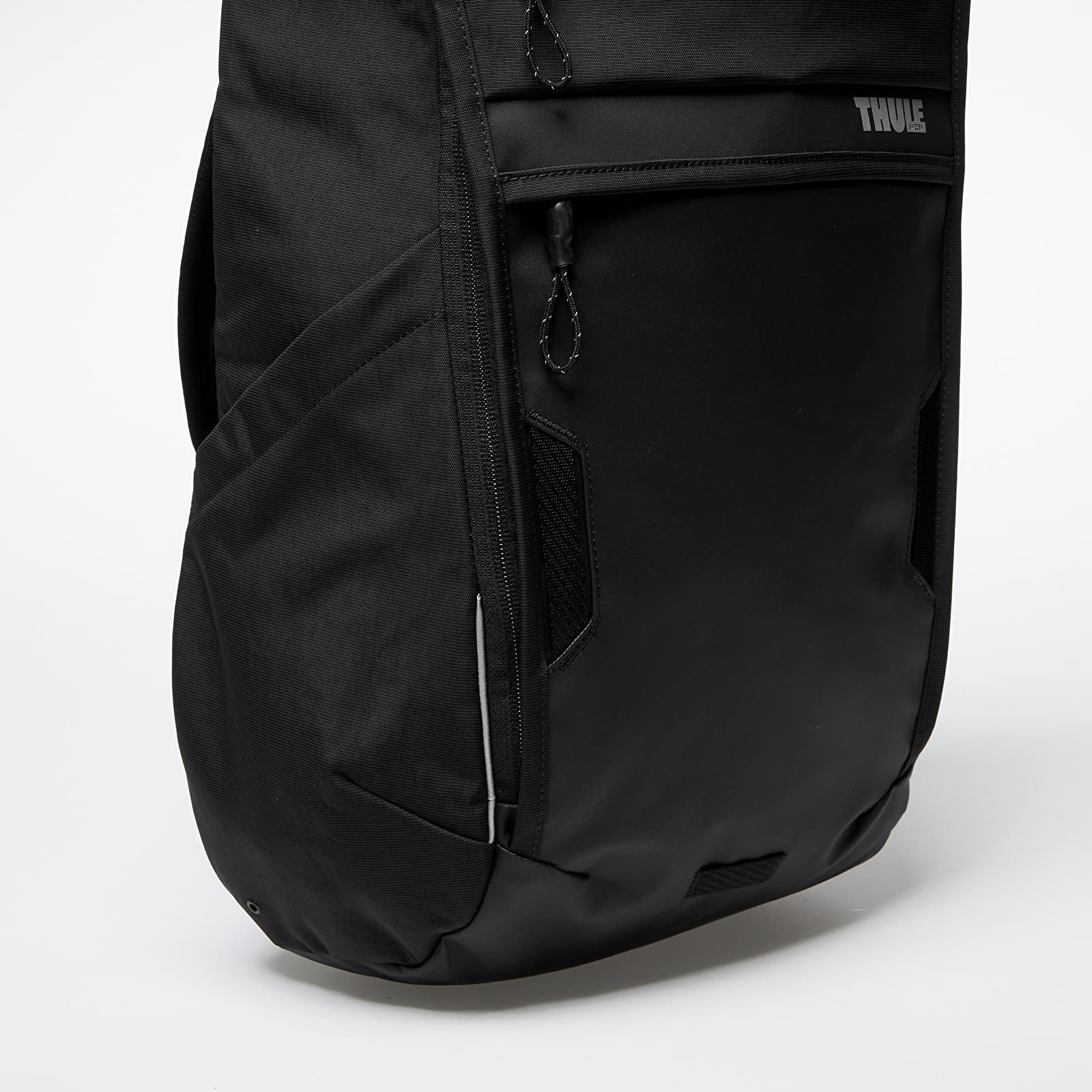 Herren Rucksäcke Thule Paramount Commuter Backpack 18 l Black