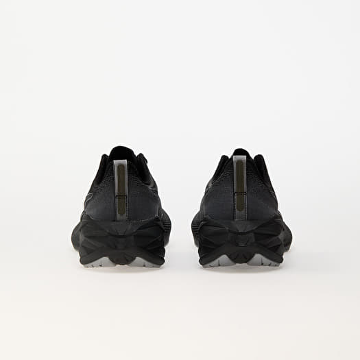 Asics Novablast 4 Black/ Graphite Grey | Footshop