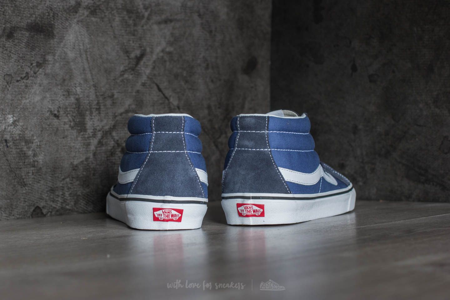 Vans mid tops paris best sale