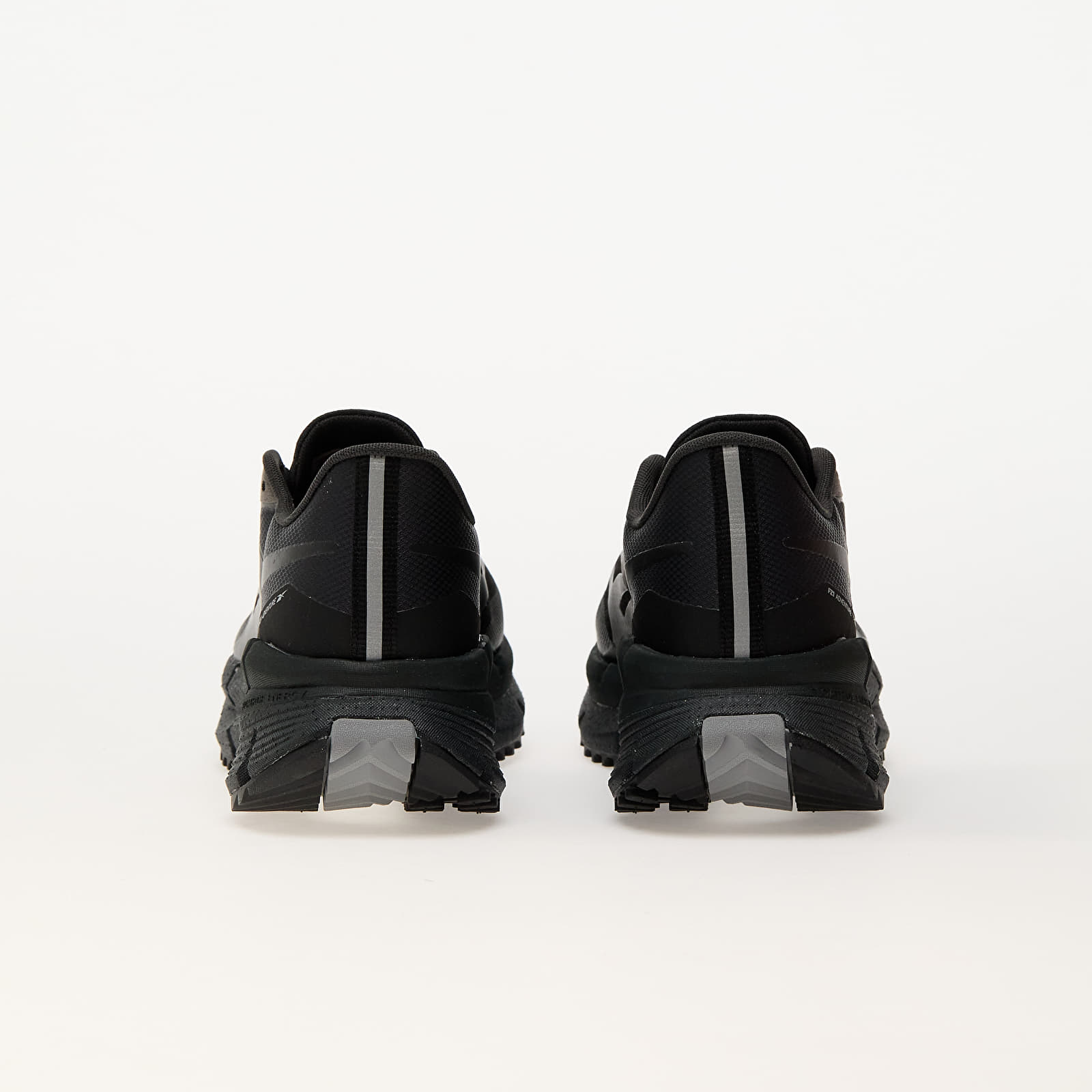 Pánské tenisky a boty Reebok Floatzig Adventure 1 Black/ Grey 6/ Grey 3
