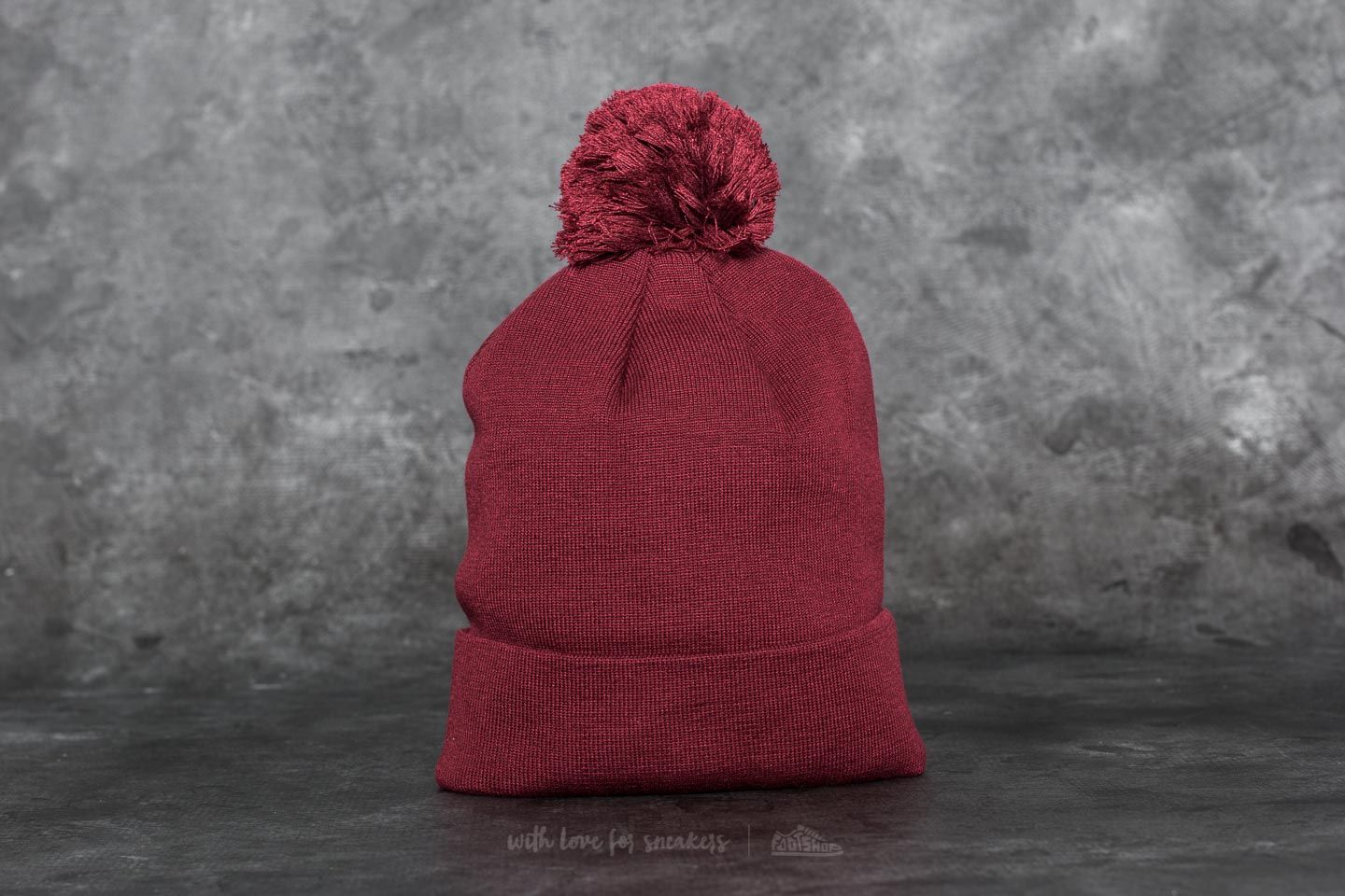 Maroon nike cheap beanie
