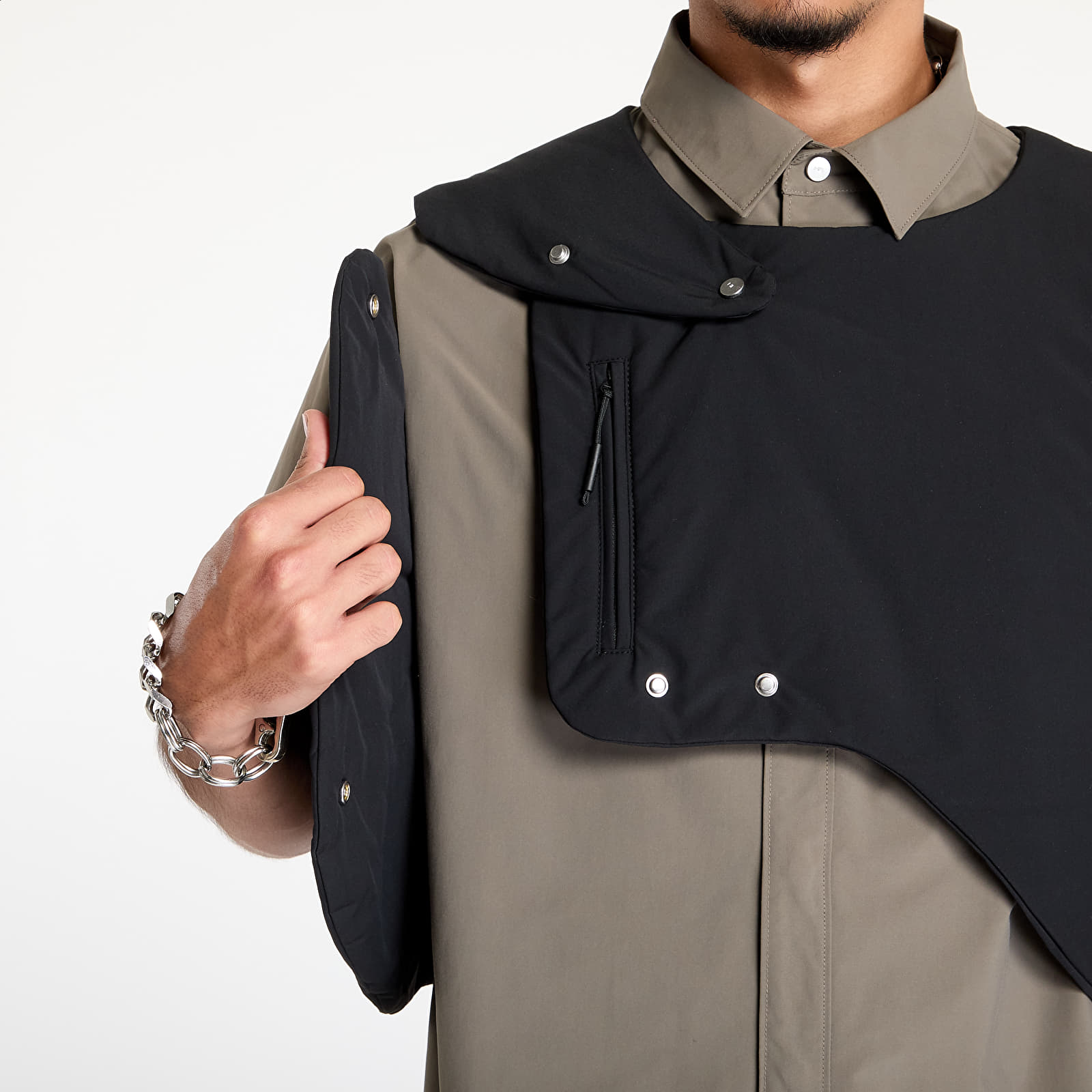 Pánské vesty HELIOT EMIL Defensio Tailored Vest Black