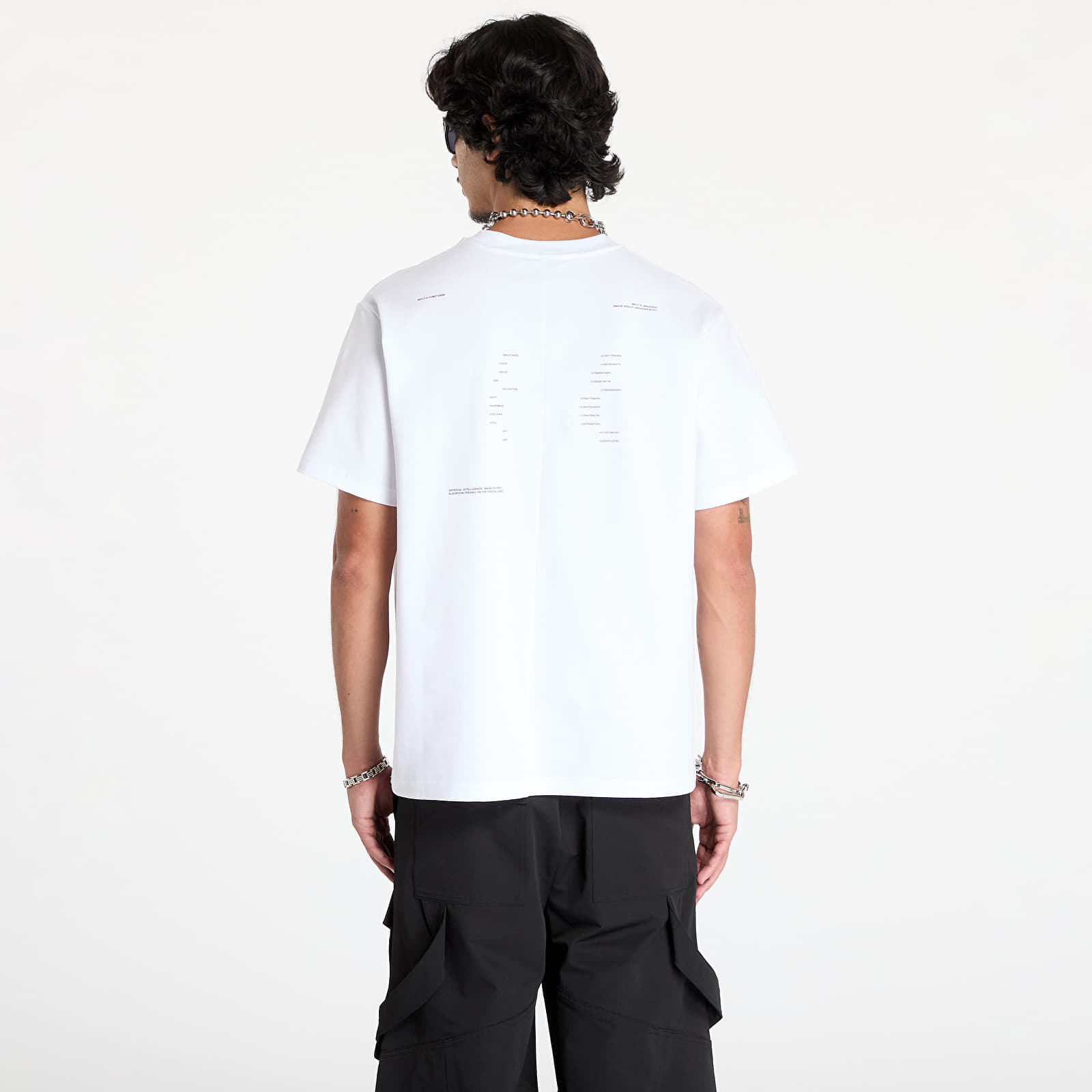 Koszulki HELIOT EMIL AI Generated Print T-Shirt UNISEX White