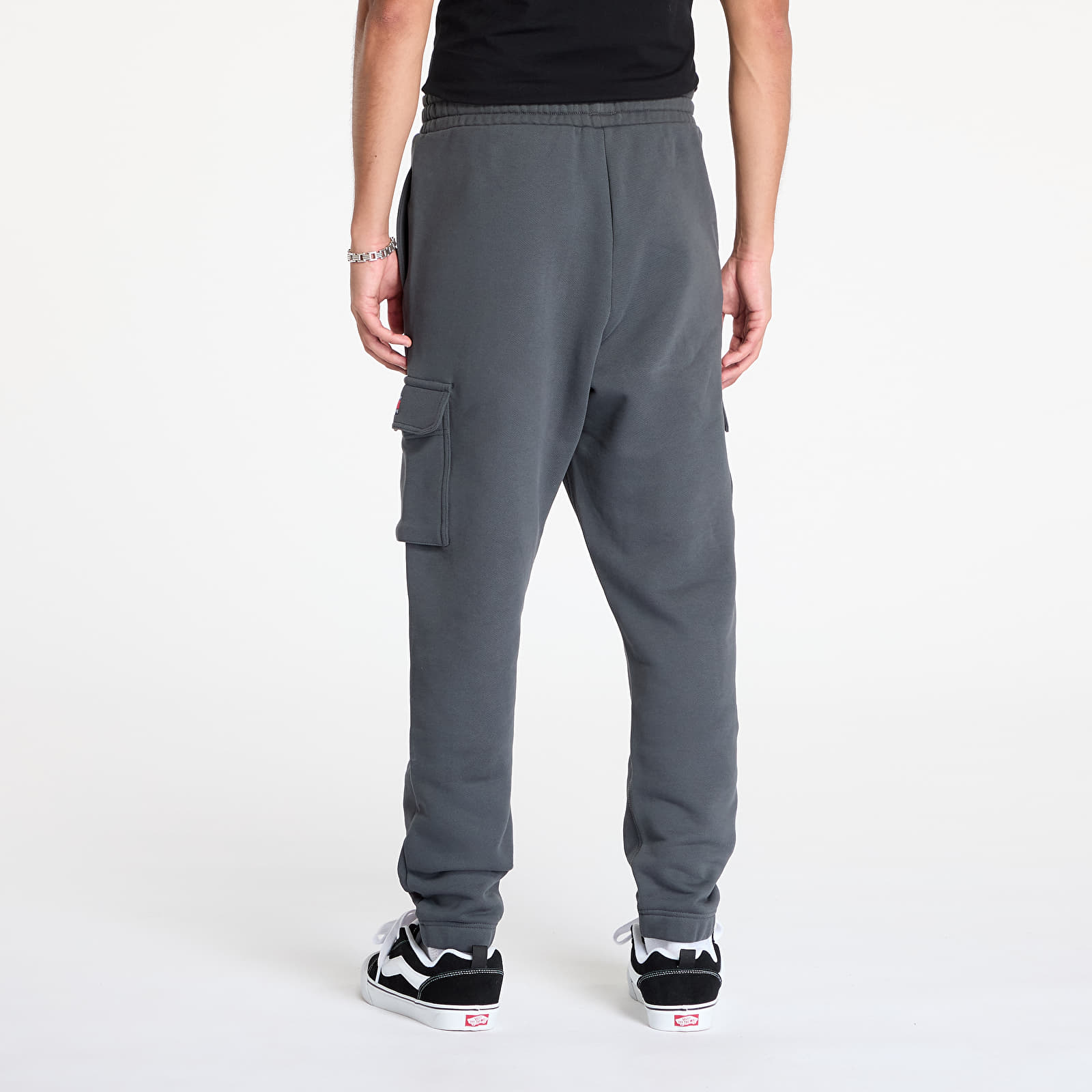 Tepláky Tommy Jeans Regular Badge Car Pants Gray