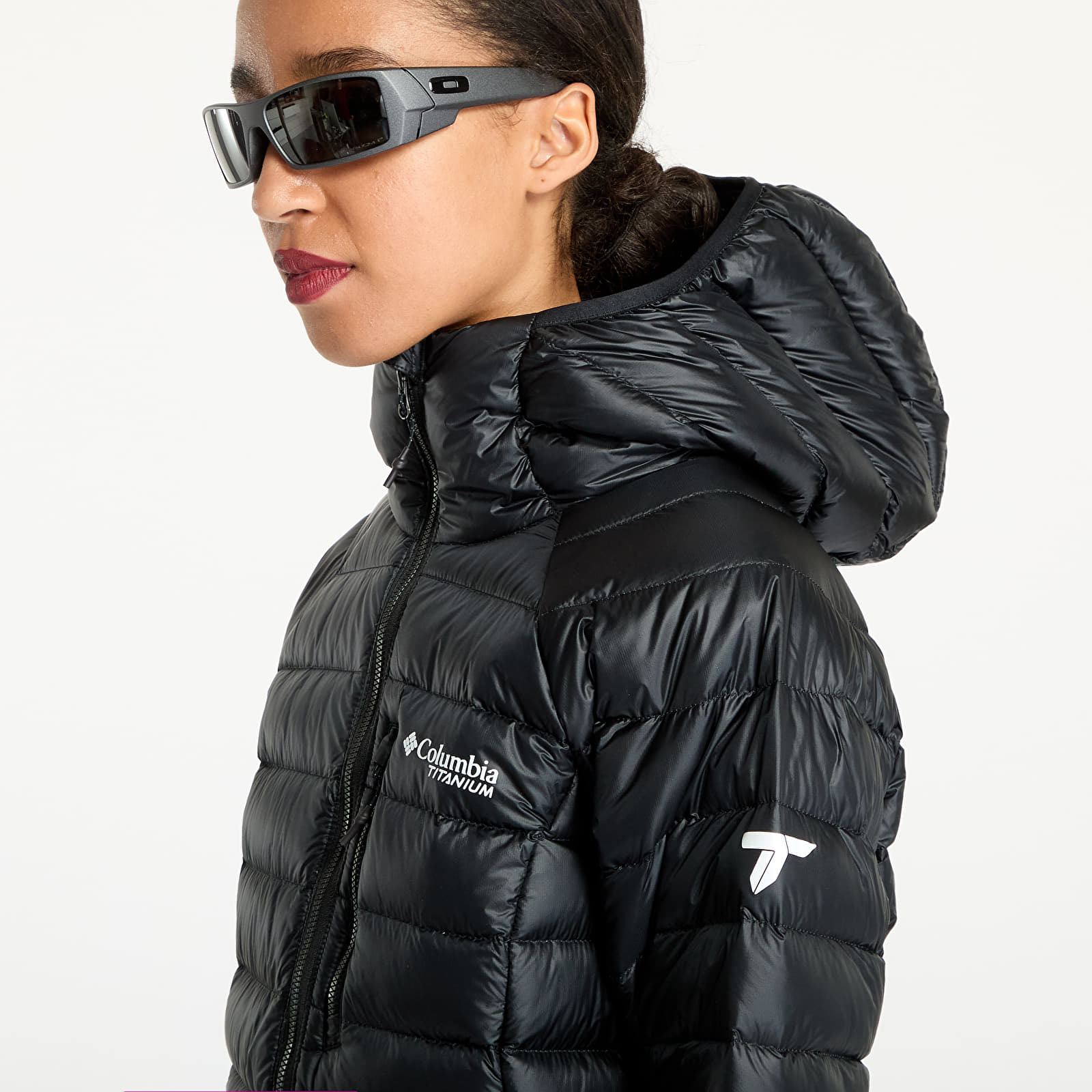 Pufferjoped Columbia Arctic Crest™ Down Hooded Jacket Black
