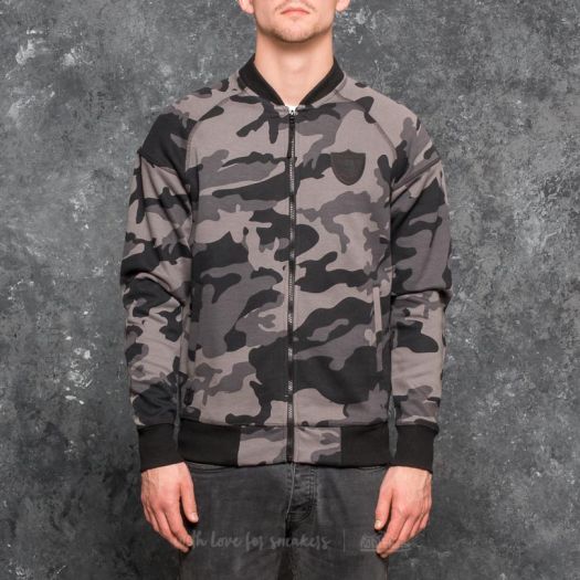 Oakland raiders hotsell camo sweatshirt