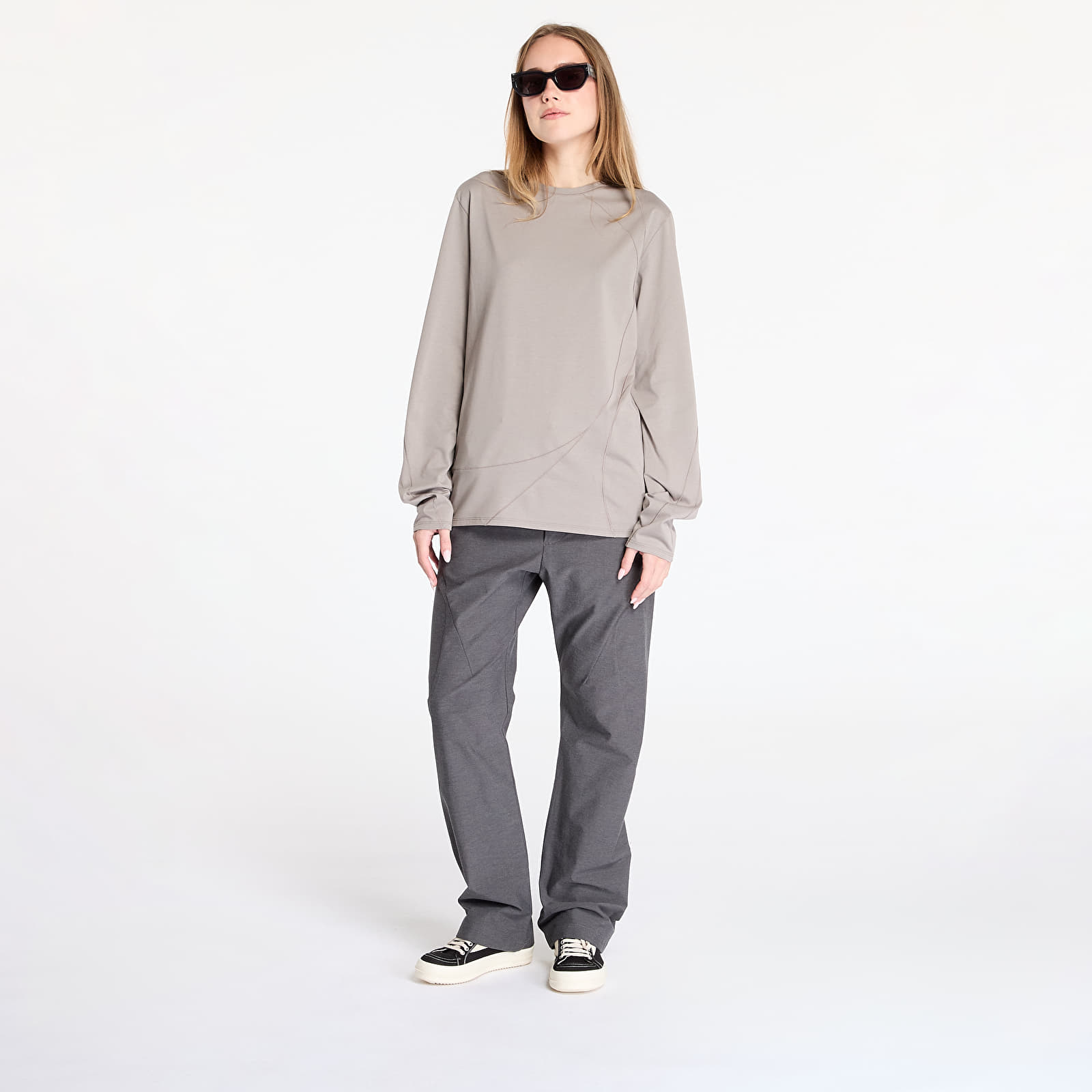 Pólók Post Archive Faction (PAF) 7.0 Long Sleeve Center T-Shirt UNISEX Warm Grey