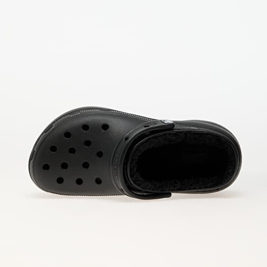 Black fuzzy crocs deals