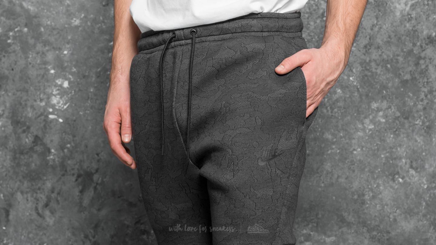 Nike tech fleece best sale jacquard pants