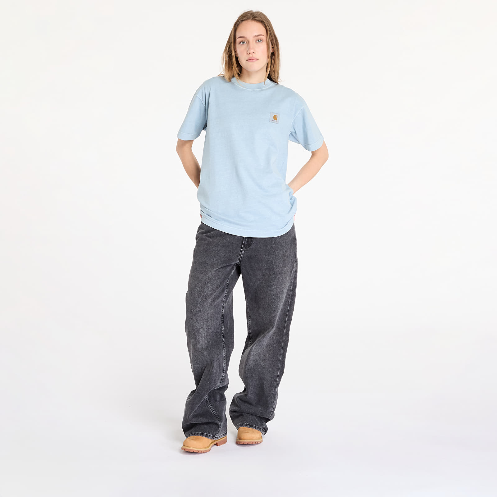 Férfi pólok Carhartt WIP S/S Vista T-Shirt UNISEX Dusty Ice Garment Dyed