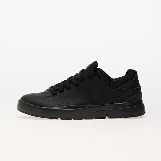 On W The Roger Advantage All Black | Footshop