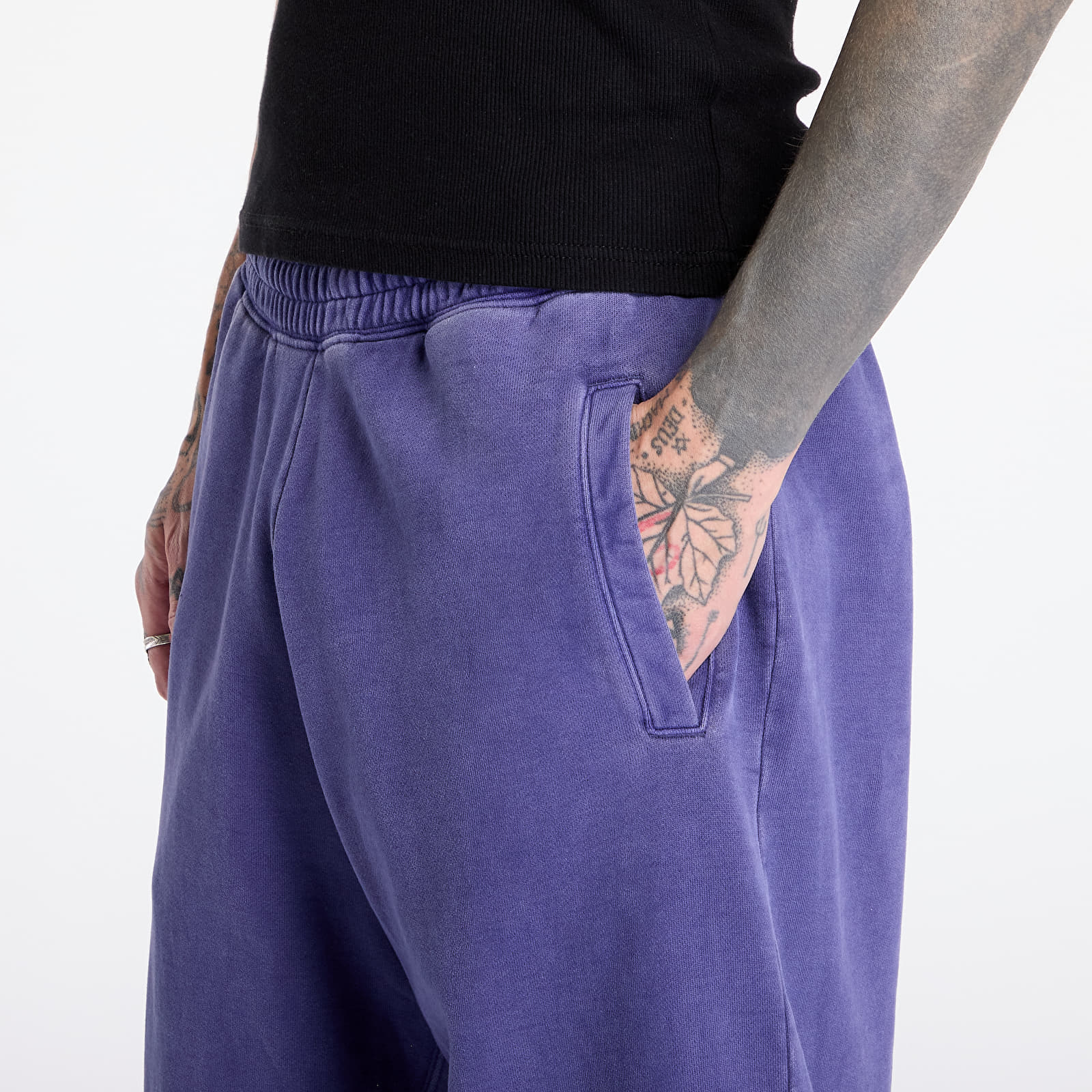 Jogginghosen für Männer Carhartt WIP Vista Grand Sweat Pant Aura Garment Dyed