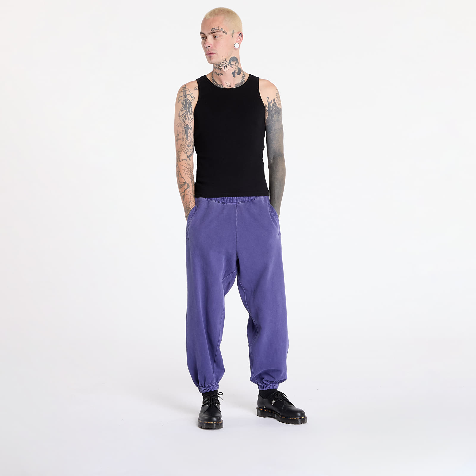 Jogginghosen für Männer Carhartt WIP Vista Grand Sweat Pant Aura Garment Dyed