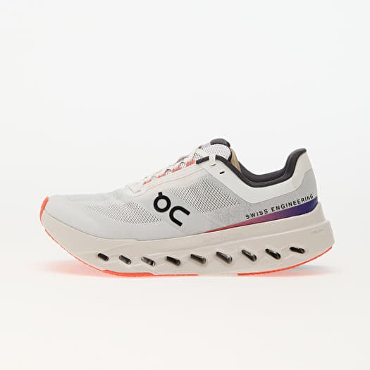 On W Cloudsurfer Next Wide White/ Flame