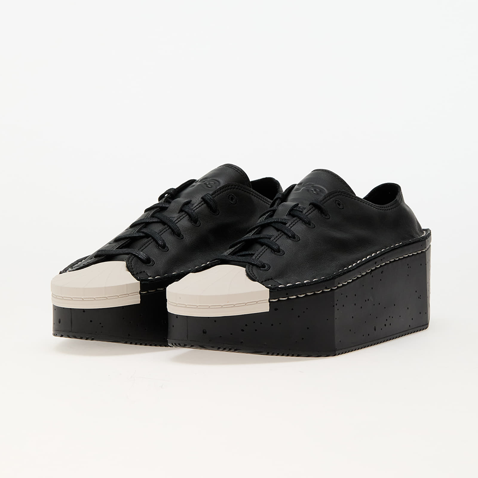 Férfi cipők Y-3 Kyasu Lo Black/ Black/ Chapea